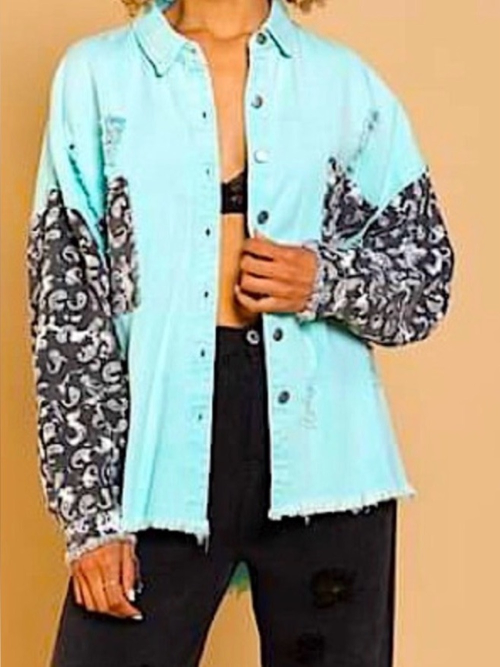 ✨ NWT POL Clothing Paisley Print Distressed Denim Shacket! ✨